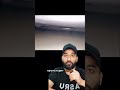 Увидел что-то под кроватью 😲