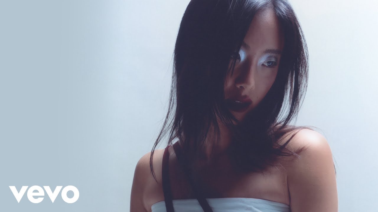 Sarah Kinsley - Reverie (Audio)