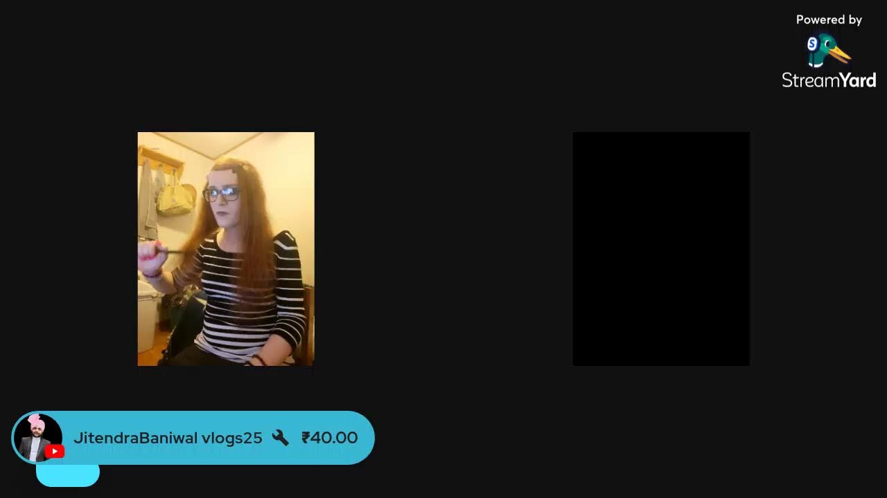 Open panel with Lucy 