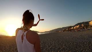 Girl Throw 3-Winged Wooden Boomerang Easy Catch With Left Hand Slow - Mo