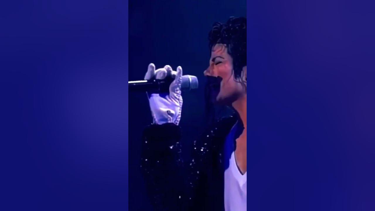 Billie Jean Live Vocal Comparison Yokohama 87 VS Bucharest 92 vs Munich 97
