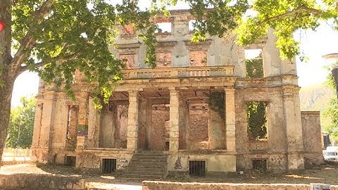 Mostarske ruševine kao ruglo grada i potencijalna opasnost