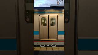 JR西日本奈良線205系0番台NE402編成車両のドア開閉(車内·車外)