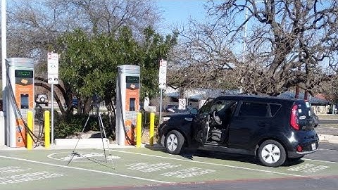 Charging At DC Fast chargepoint Before I Go To Gigatexas