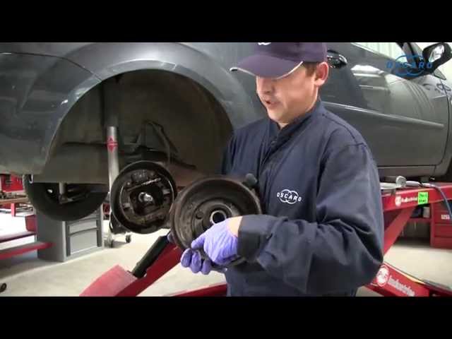 Ford Fiesta - Changer le kit de frein à tambour arrière - YouTube