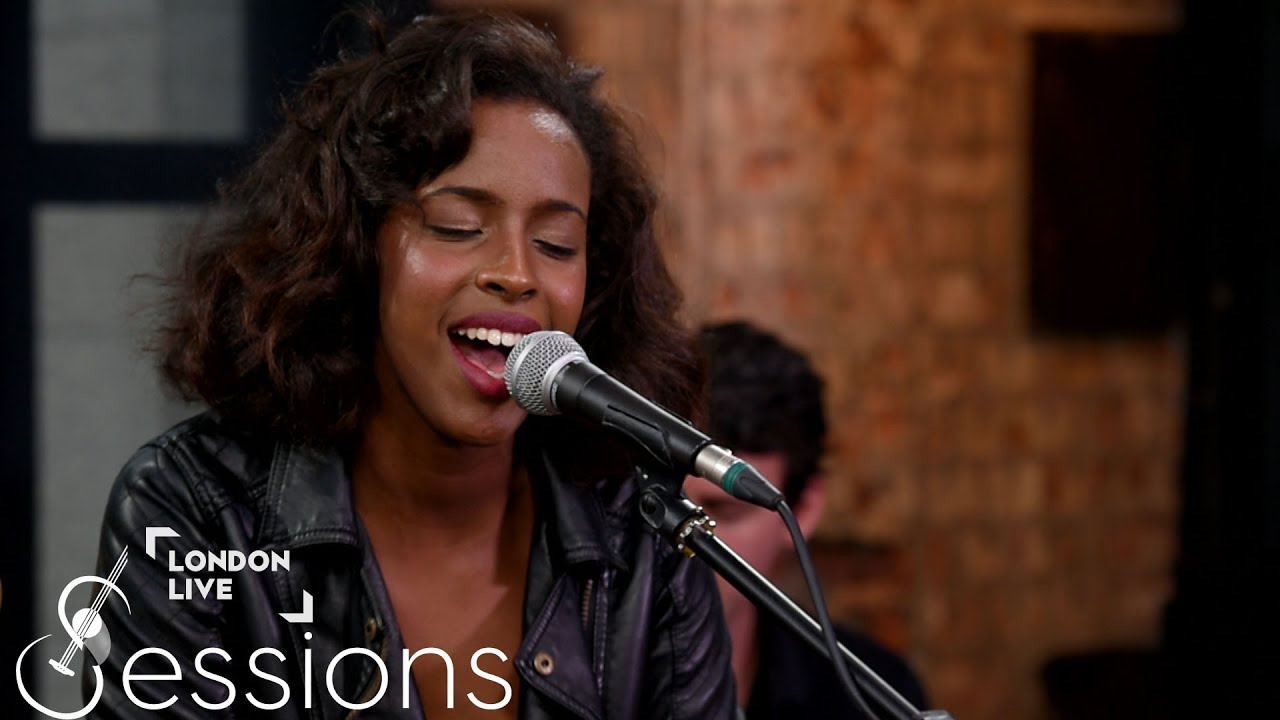 Autumn Sharif - 5AM | London Live Sessions