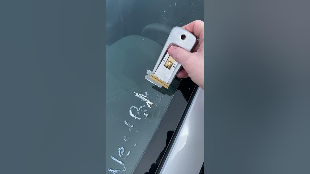 HOW TO CLEAN WINDSHIELD OF ACRYLIC PAINT YouTube
