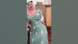 Hijab bunda hot goyang sange