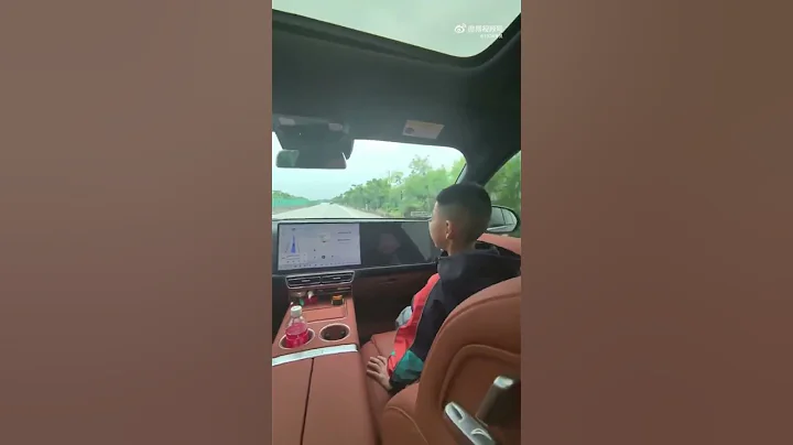 男童坐副駕理想汽車無人駕駛　官方：該危險操作要堅決杜絕 - 天天要聞
