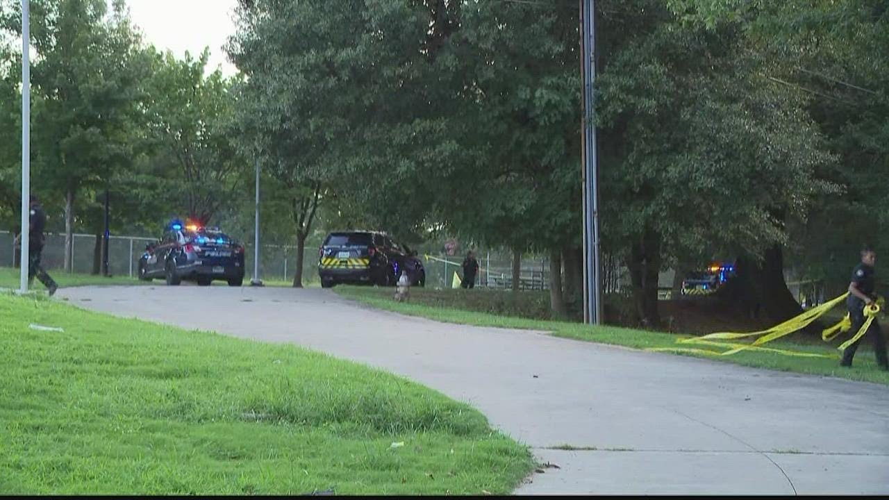 6 shot, including 6-year-old, 2 dead at southwest Atlanta park, police ...