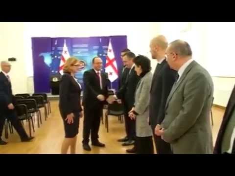 უცხოელი დიპლომატები კონფლიქტის ზონაში 13.02.2015