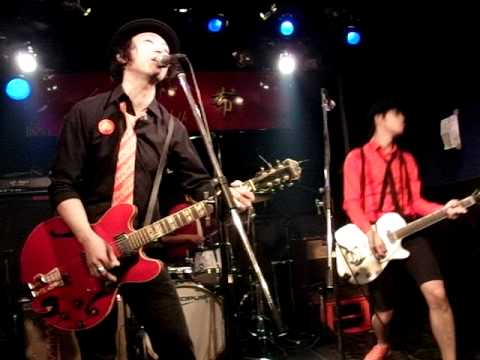 20111229　VIOLETS＠紅布