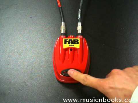 Danelectro D4 Fab Echo Guitar Pedal D-4 Slapback Slap Delay//Reverb Orange