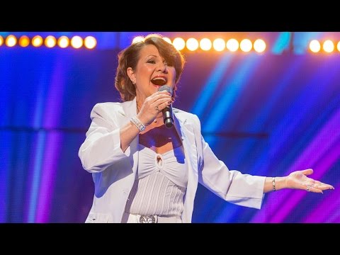 Luxembourg's Anne-Marie David performs 'Tu Te Reconnaitras' - Eurovision's Greatest Hits - BBC