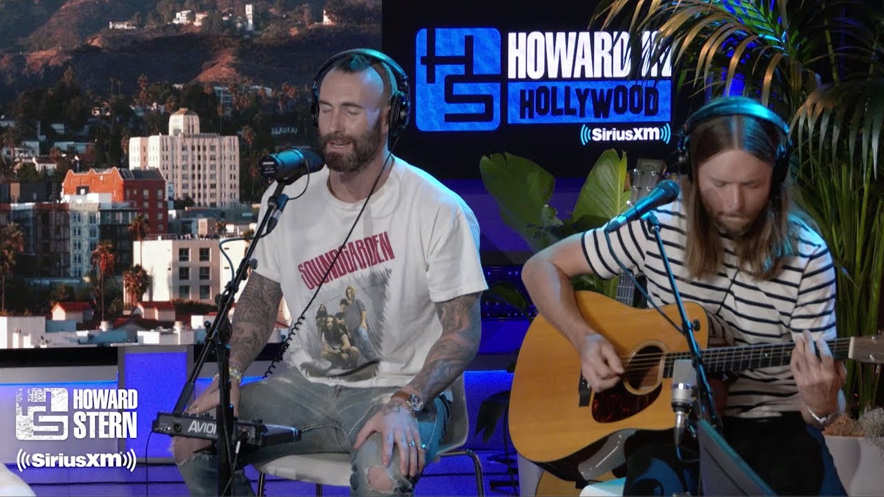 ⁣Adam Levine & James Valentine “Memories” Live on the Howard Stern Show