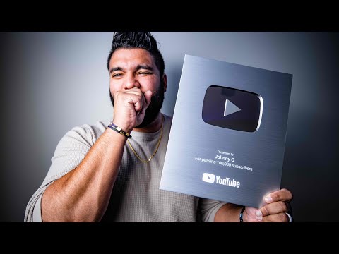 UNBOXING MY SILVER PLAY BUTTON! #PlayButton #UnBoxing #JohnnyQ