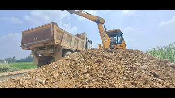 New JCB Wheel Loader-Dump Truck-Loading and Transporting Gravel-JCB Vide 2