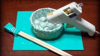 Hello everyone, I had a request to show my glue gun holder and here is a project share that you can do by recycling an empty can. I 
