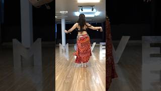 Learn amazing belly dance only at @movethedancespace with medhavi movethedancespace bellydance