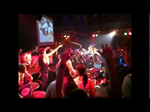 M83 - Midnight City (BASHtone Remix) (480p)