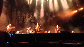 Arctic Monkeys - Old Yellow Bricks @ Rock En Seine (22.08.14)