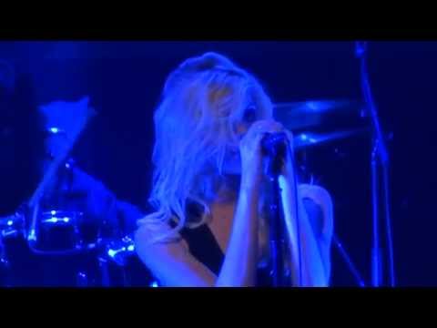 The Pretty Reckless - "Cold Blooded" (Live in San Diego 10-12-14)