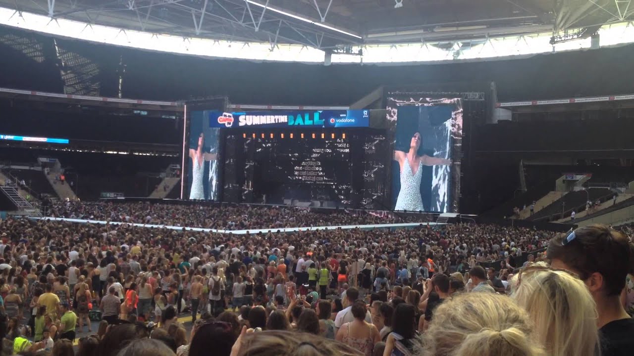 Jessie J - Price Tag Live at Capital Summertime Ball 2014 Jessie J - Price Tag Live at Capital Summertime Ball 2014