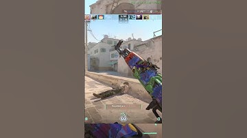no idea how I got that first guy #counterstrike #gaming #cs2 #cs2clips #csgoclips