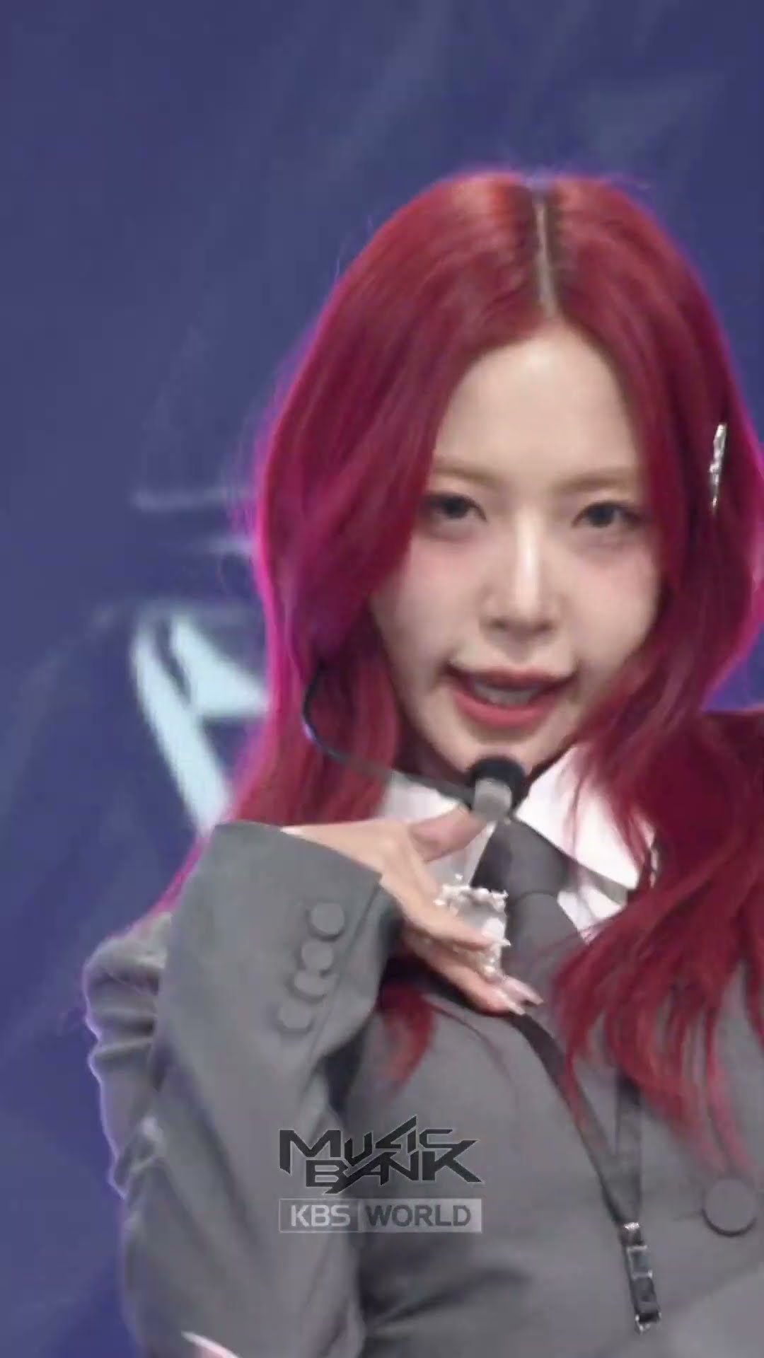 Steal Heart - PRIMROSE #StealHeart #PRIMROSE #プリムローズ #프림로즈 #Shorts #MusicBank | KBS WORLD TV