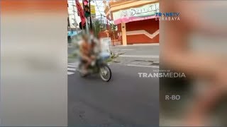 Viral! Heboh Pengendara Bugil Naik Motor