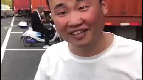中国监狱2059:男子35岁,婴儿时遗弃他的亲妈来要钱!调整员一付地痞相,道德绑架死缠烂打的骚扰!权力与义务是对等的,调整代替不了法律更得建立在双方同意介入与公正公平的基础上(230607.08) - 天天要闻