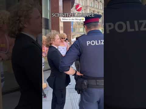 SCHNITZEL DANCE mitten in der Menge