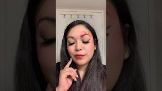 Lipstick Kisses | confidence lipstick kisses makeuplook makeupblogger makeupoftheday motd