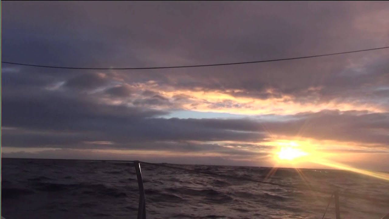Des nouvelles de Bertrand de Broc - Vendée Globe 2012