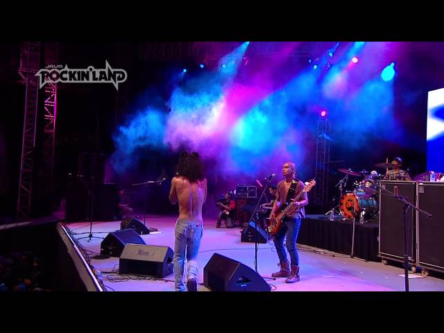 Slank Ku Tak Bisa Live at Java Rockingland 2010 class=