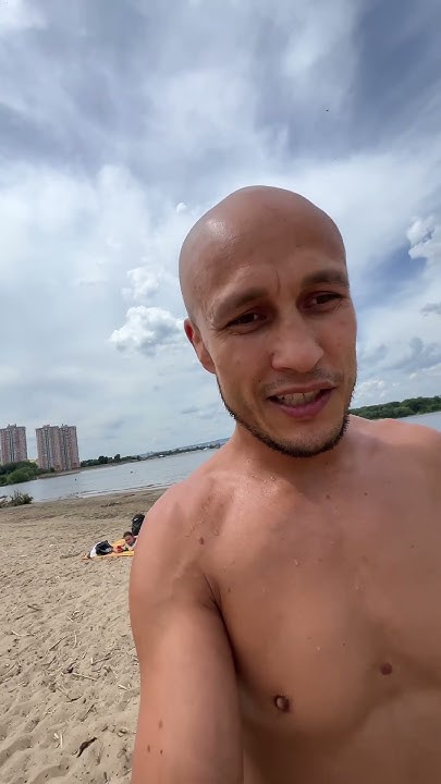 СЭНСЭЙ увидел красотку!😍 - YouTube