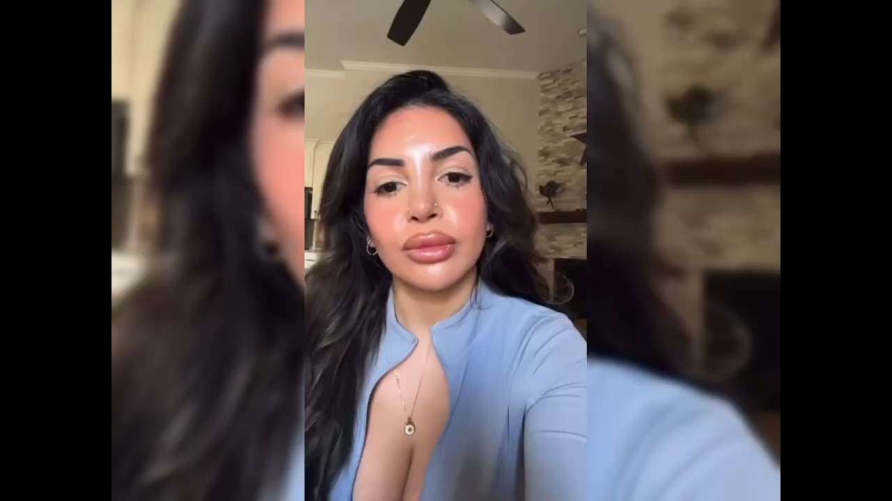 Латиноамериканка, красивые ножки, красивые подошвы 