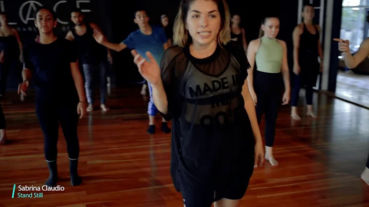 Stand still  Angie Gamboa  @soulmotioncr