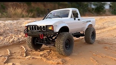 WPL C24-1 Toyota ROCK CRAWLER Video By: GPM Toy #14#toyotahilux #offroad