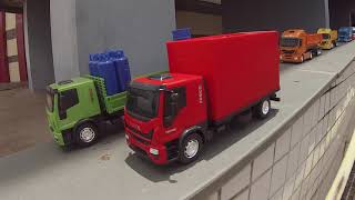 Brinquedos para Crianças/ Novo caminhão Baú da Linha Iveco fazendo sua primeira Viagem