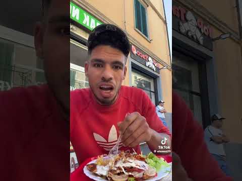 يا سويسي هم عيالك اللي معاك دول لا سلفهم يا صاحبي اكسبلور ايطاليا