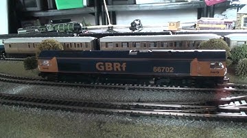 My First DCC Model Railway - My DCC Sound/Light Train