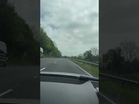 رئگای برۆمس گروف بە ریتانیا