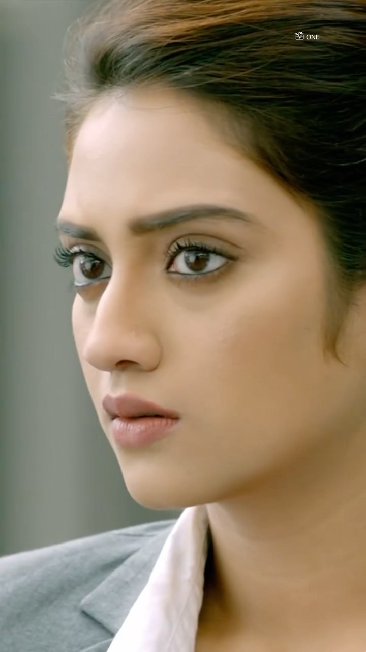 আমার life risk নেই ? #one #yash #nusrat #bengalishorts #bengalimoviescene