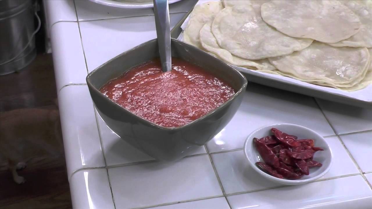 In the Kitchen with David EPISODE THREE Street Tacos