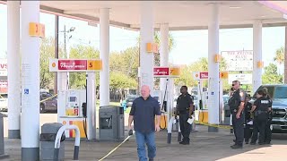 Suspects shot by owner of car they attempted to steal at NW Harris Co. gas station, sheriff says