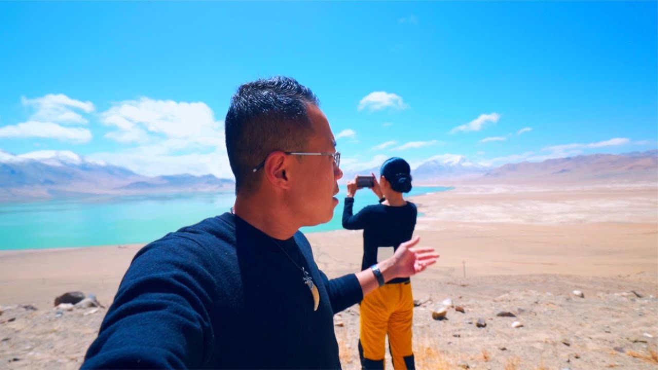 个人觉得西藏最好看的湖,当惹雍措姐妹湖,当穹措。 #当惹雍措 #当穹措 #最美的风景在路上 #西藏自驾游