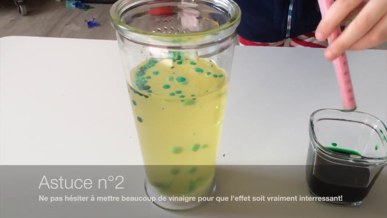 Expérience avec les enfants façon Lampe à lave! - YouTube