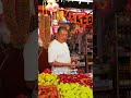 A Chinese flower garland maker in Little India | Crossing Cultures