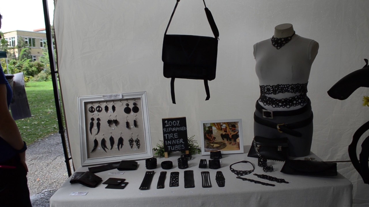 Free trade is the new "in" thing at the Queen West Art Crawl